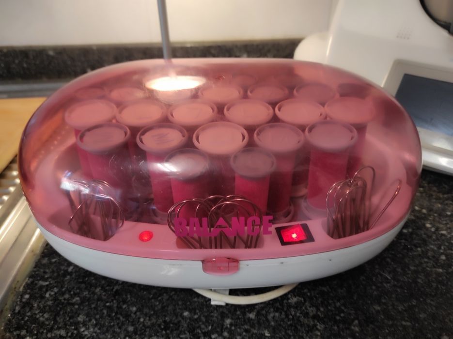 Máquina de Rolos Quentes Babyliss – Caixa Completa com 24 Rolos