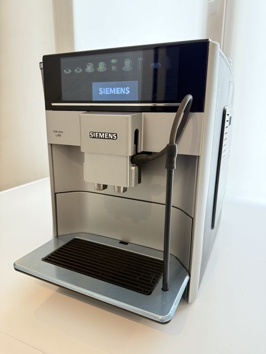 Кофемашина simens eq 6 plus s300