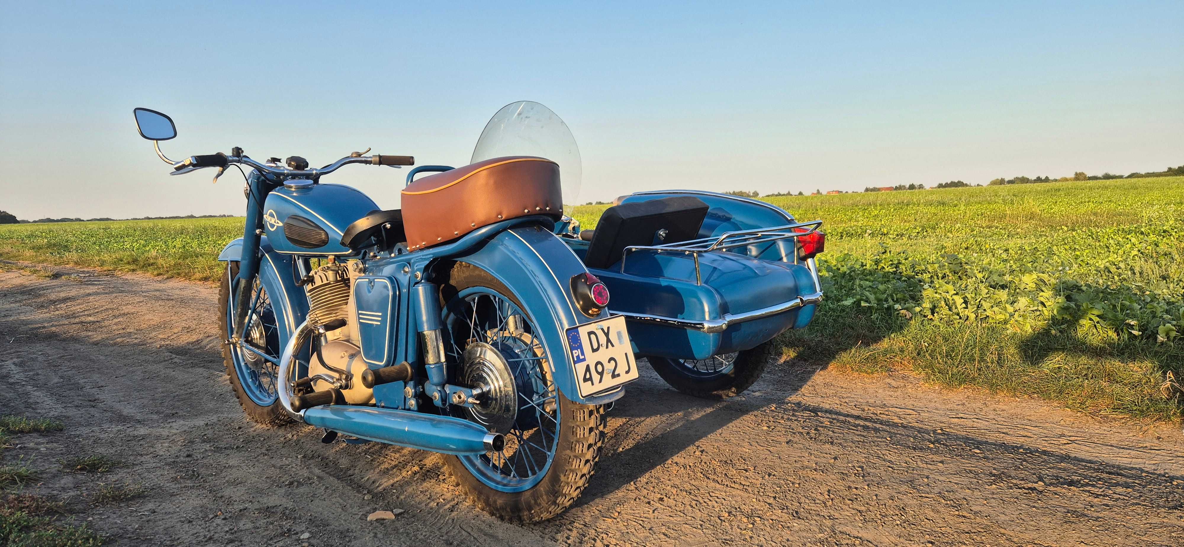 IŻ 56 1961 rok z koszem