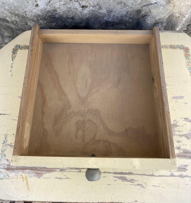 Secretaria de crianca antiga,de 1950