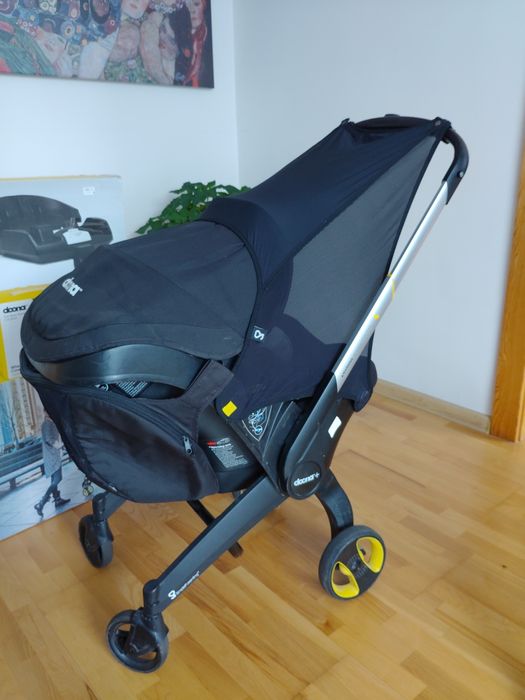 Fotelik/wózek "doona" z bazą