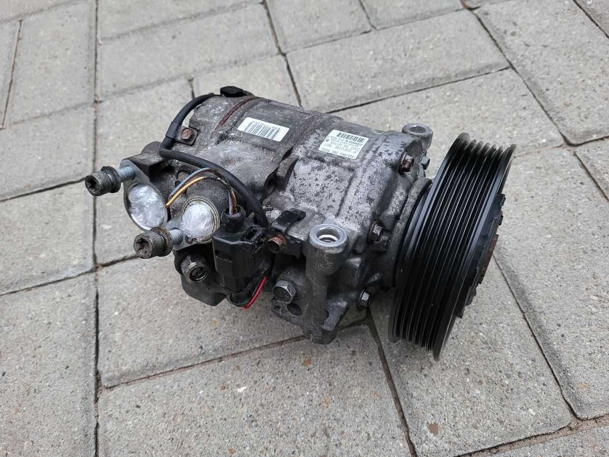 Kompresor , sprężarka klimatyzacji AUDI A4 B8 , A5 8T .