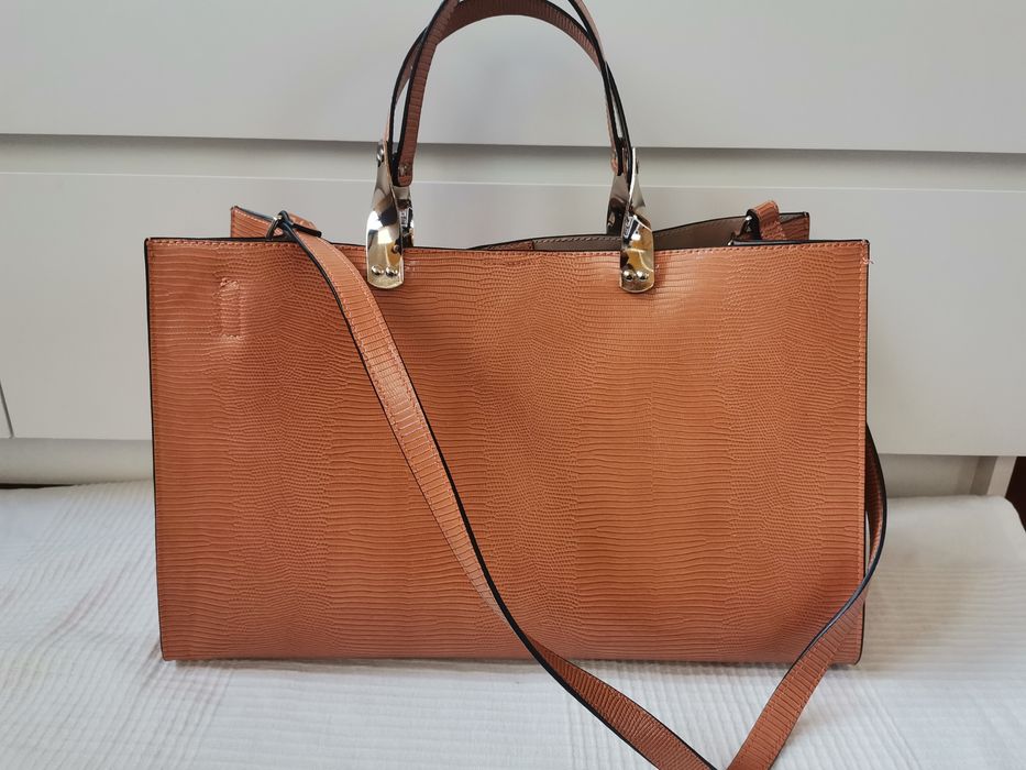 Elegancka karmelowa torebka Zary na A4