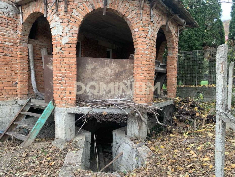 Продаж будинку в підніжжі Чорної Гори у Виноградові