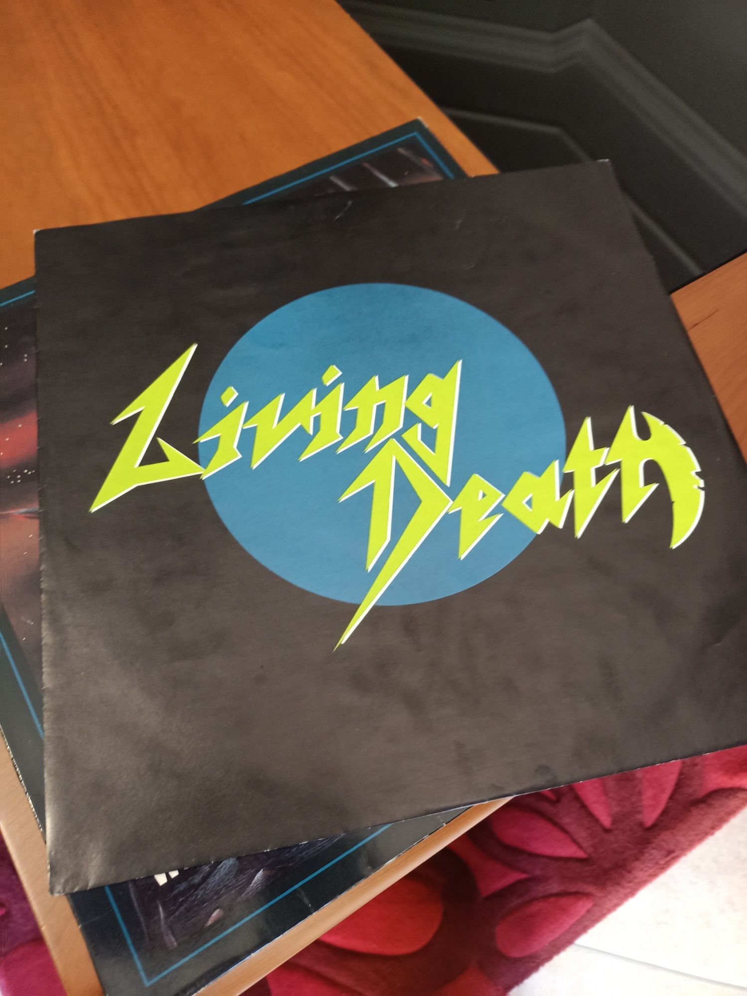 Disco vinil Living Death