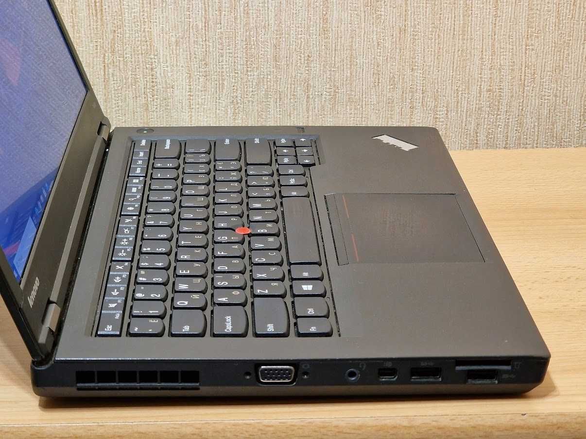 Lenovo ThinkPad T420 чотирьох ядерний Intel Core i5-2520M RAM8 SSD1