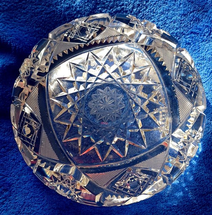 Popielnica gabinetowa, kryształ