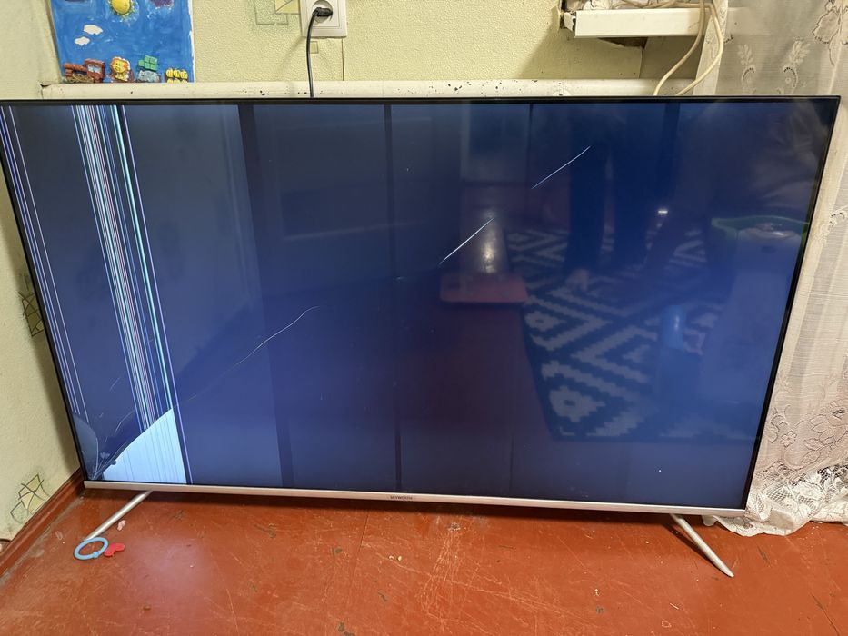 Телевезор Skyworth 55Q20 ( матрица под замену )