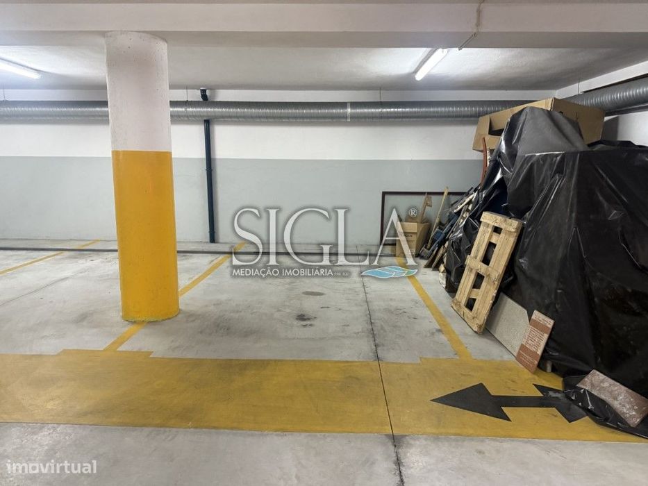 Lugar de Garagem em Canidelo
