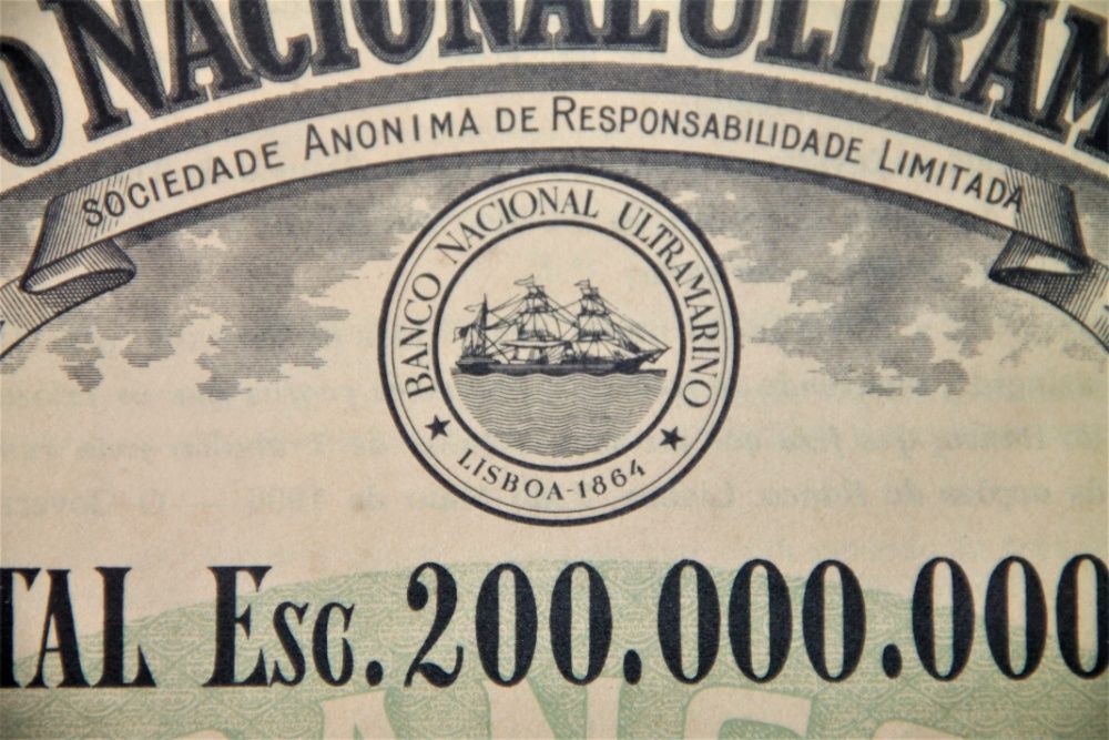 3 Títulos de Trabalho - Banco Nacional Ultramarino - 1967 - RARO/ÚNICO