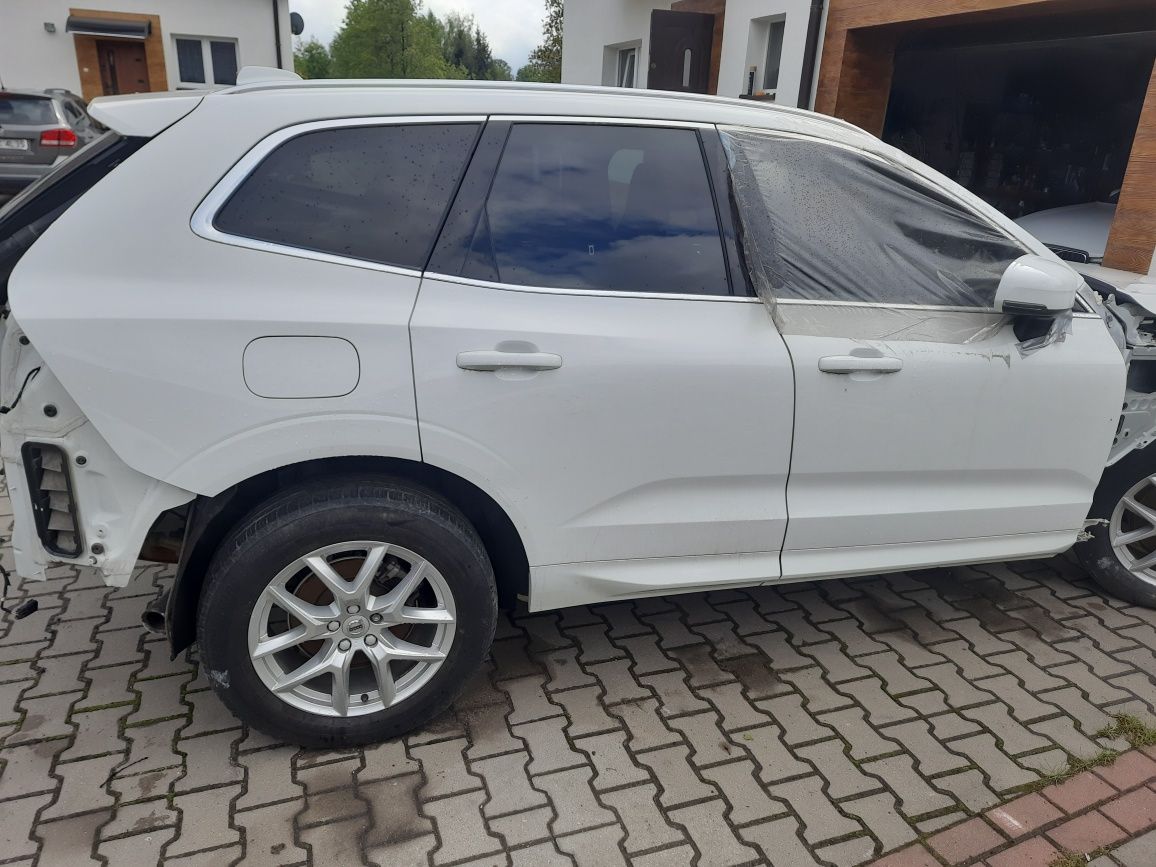 Volvo xc60 ll drzwi klapa kolor nr 614