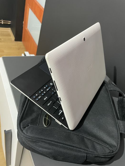 Laptop Tablet Acer Switch 10e