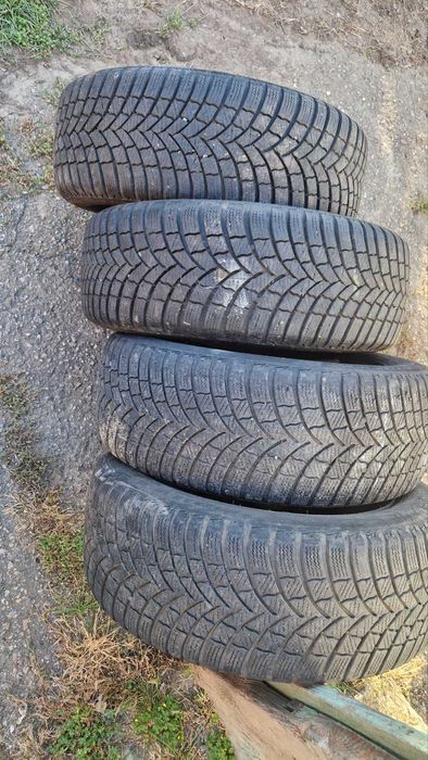 Зима резина на дисках Bridgestone R16 205/55 19 год комплект