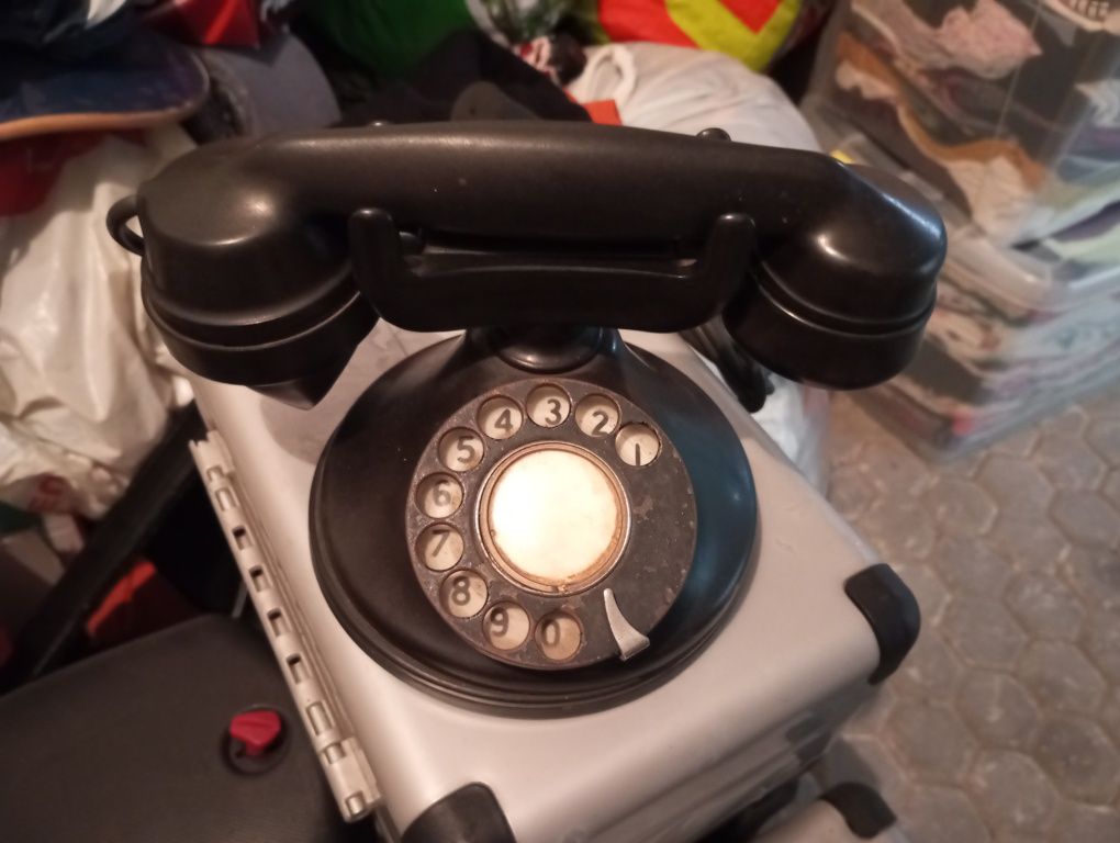Telefone antigo bom estado
