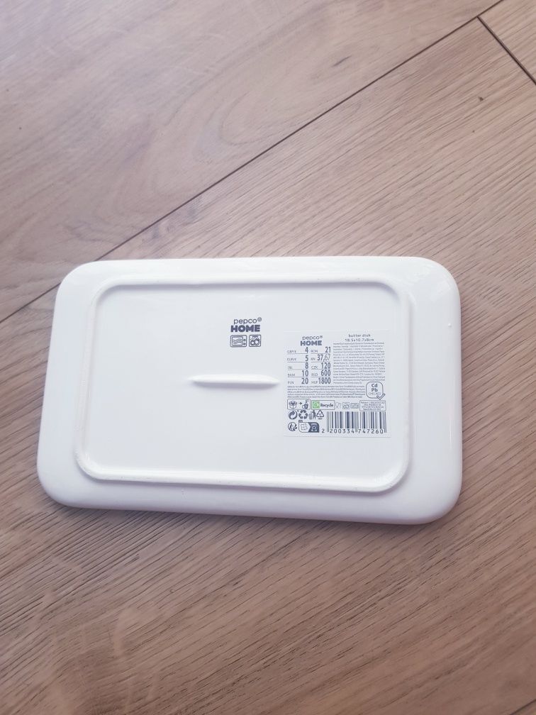 Nowa duża maselniczka na masło marki Pepco