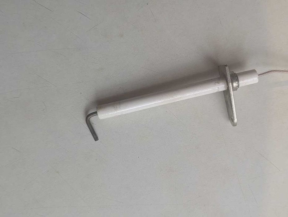 Электрод для газового котла, б/у, в рабочем состоянии