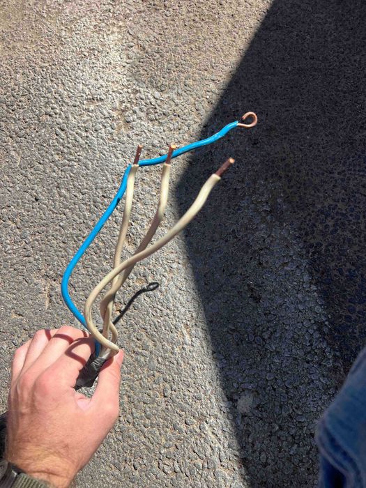 Кабель силовий ВВГнг. відрізками. 4х25, 4х16