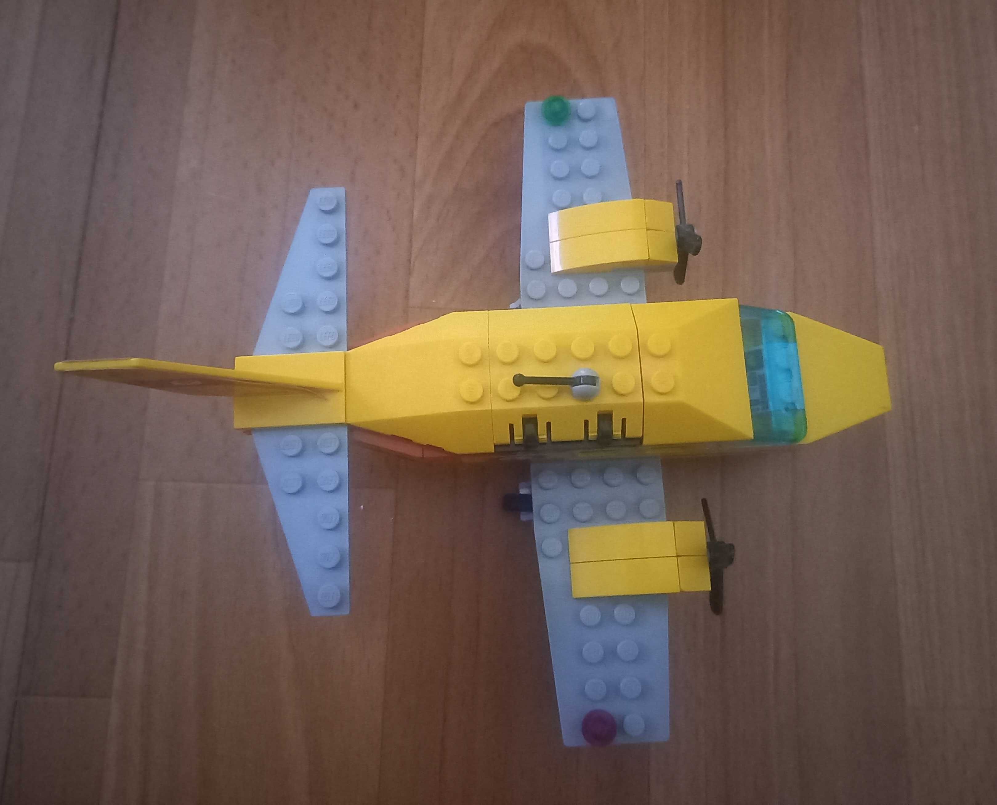 Lego City Poczta lotnicza + samochod Poczty lotniczej GRATIS