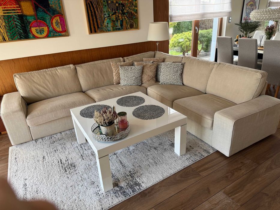 KIVIK Sofa narożna 5-osobowa, Gunnared beżowy + białe poszycie gratis