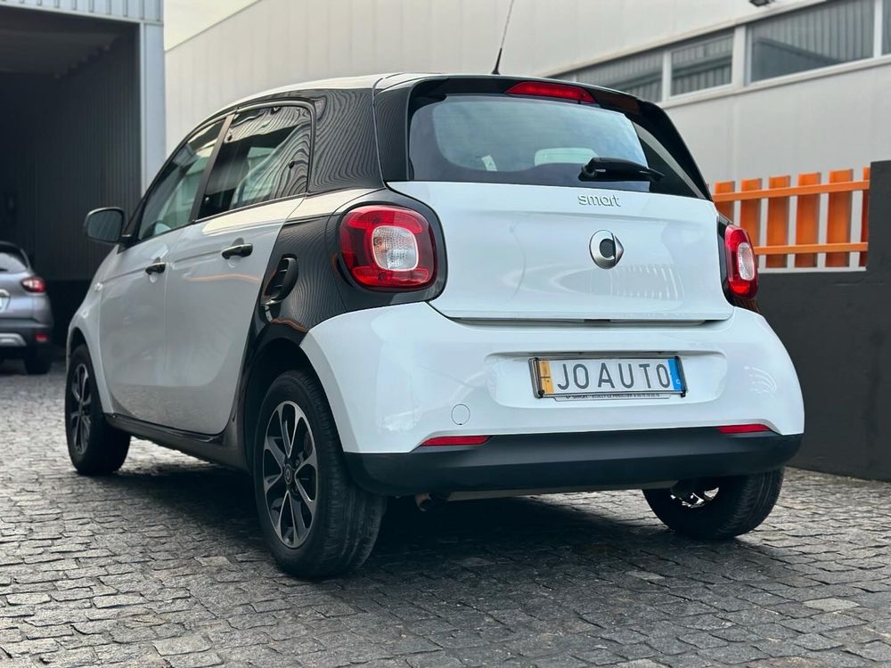 SMART FORFOUR 1.0