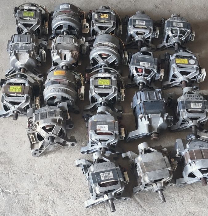 Двигун двигатель мотор моторчик движок пральної стиральной стиралки