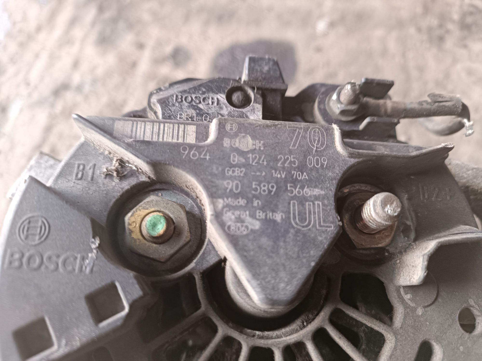 Opel Astra G 1.7 TD alternator 0124.225.009 wąski pasek