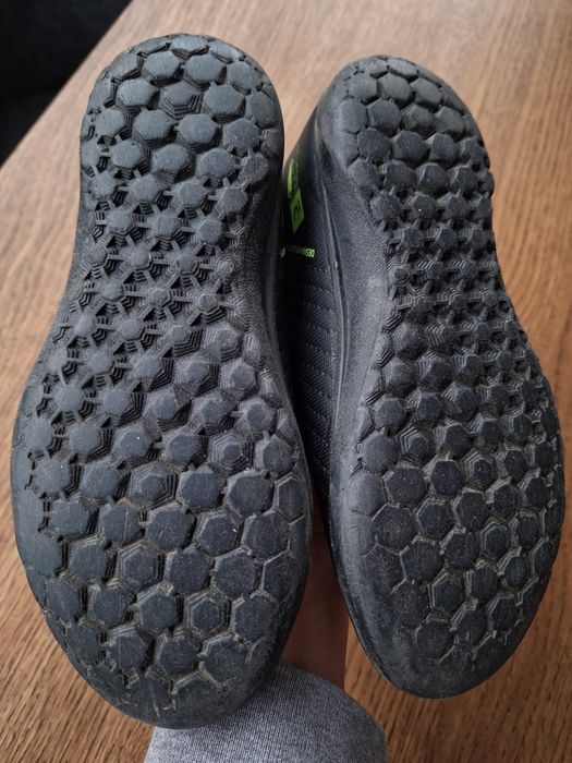 Chuteiras Kipsta tamanho 29, seminovas