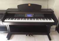 Pianino Yamaha CVP203