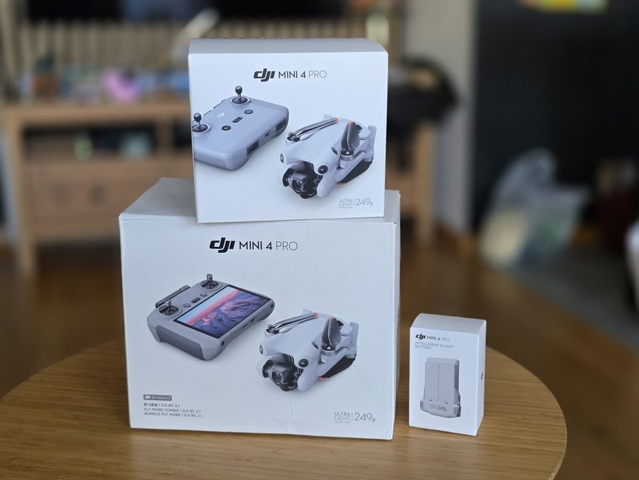Nowy dron DJI Mini 4 Pro z RC-2 Fly more combo.