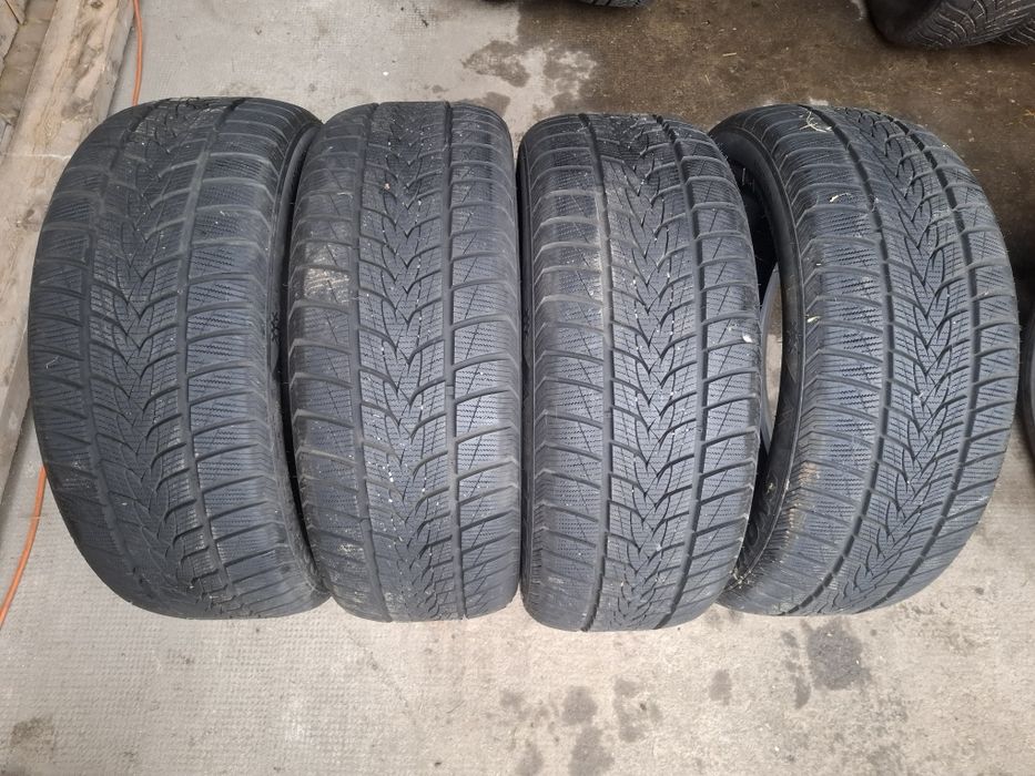 Opony zimowe 225/50R18 Imperial Snowdragon UHP