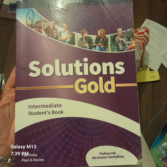 Solutions gold Oxford  intermediate