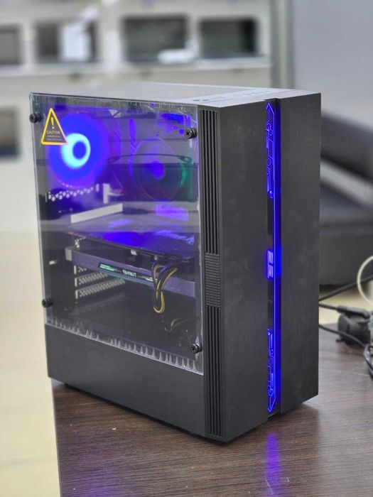 Мощный игровой ПК. Ryzen 7 3700x GTX1080 8gb 16gb 1tb SSD m2