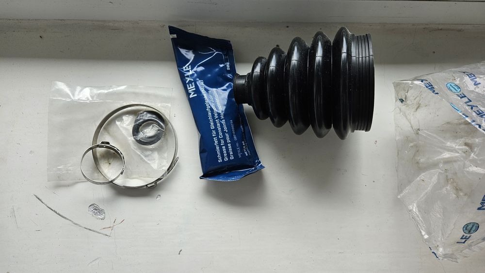 Комплект пильовика jetta, meyle 1004980047