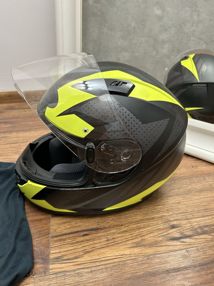 Kask HJC rozmiar M
