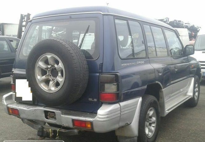 Mitsubishi Pajero 2.8 TD de 2000 disponível para peças motor vendido