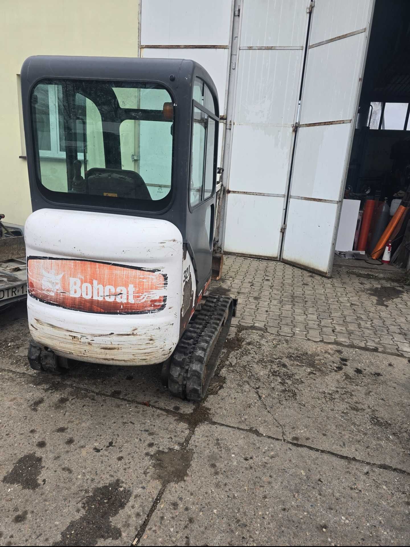 Sprzedam minikoparkę BOBCAT 321