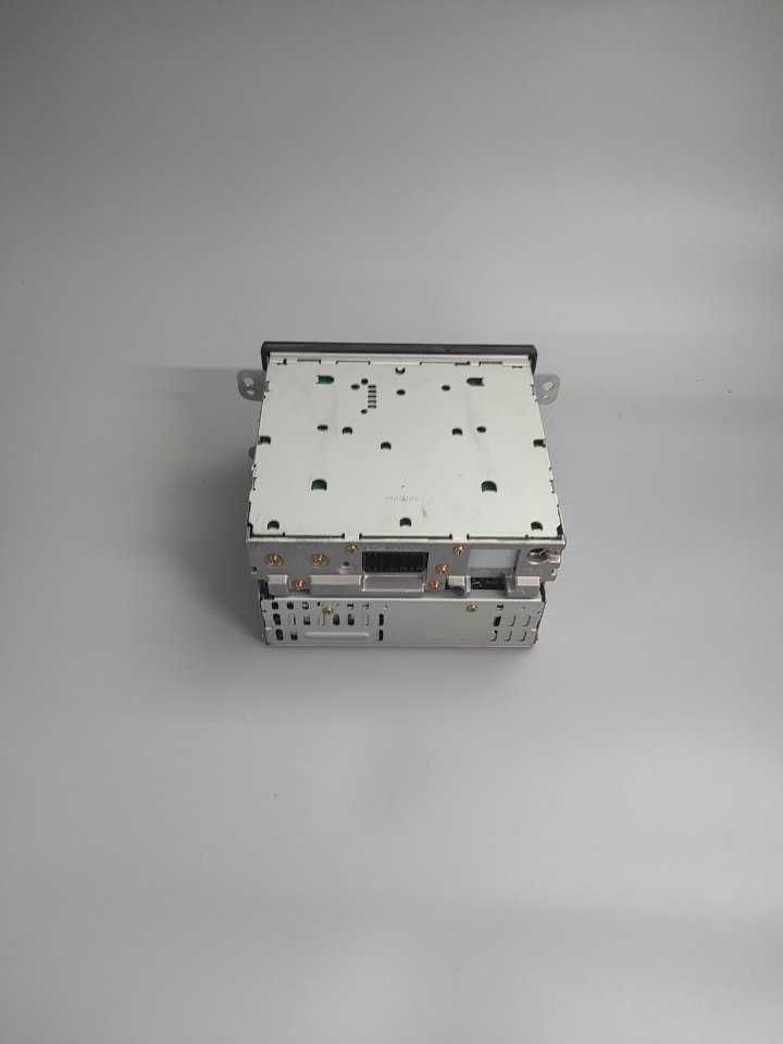 HONDA CR-V II, Rok 2001-06, Radio fabryczne OE: 39.100-S9A-A200