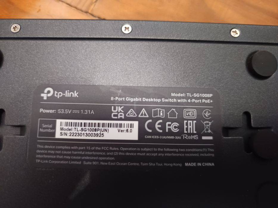Router Tp link TL-SG1008P