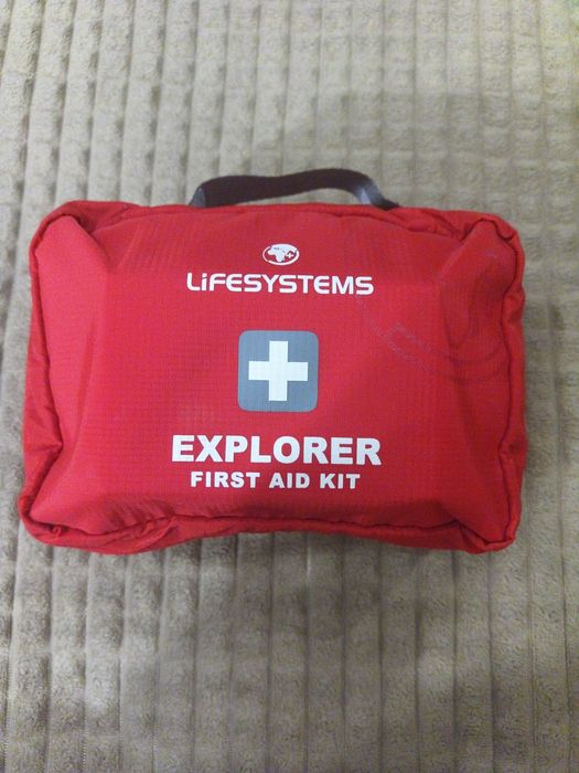 Аптечка Lifesystems Explorer First Aid Kit