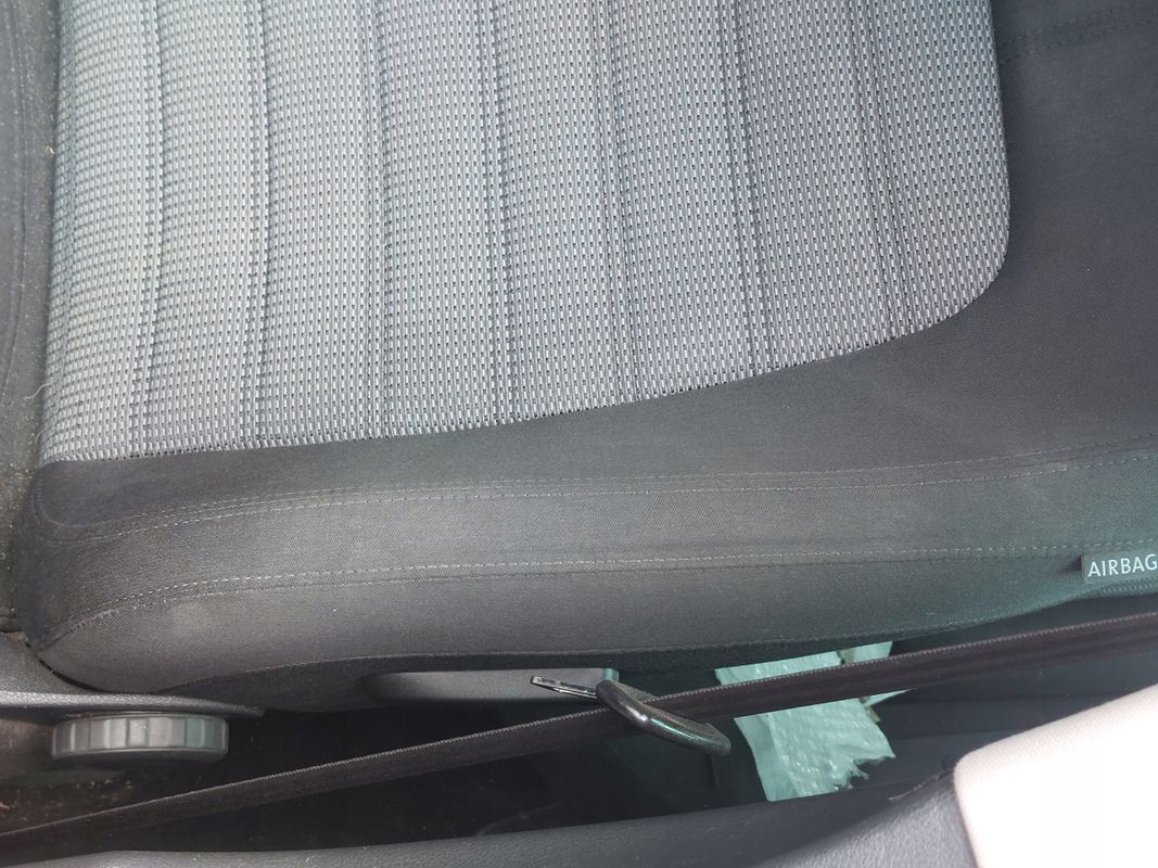 Vw Passat B7 Kombi Fotel Fotele Kanapa