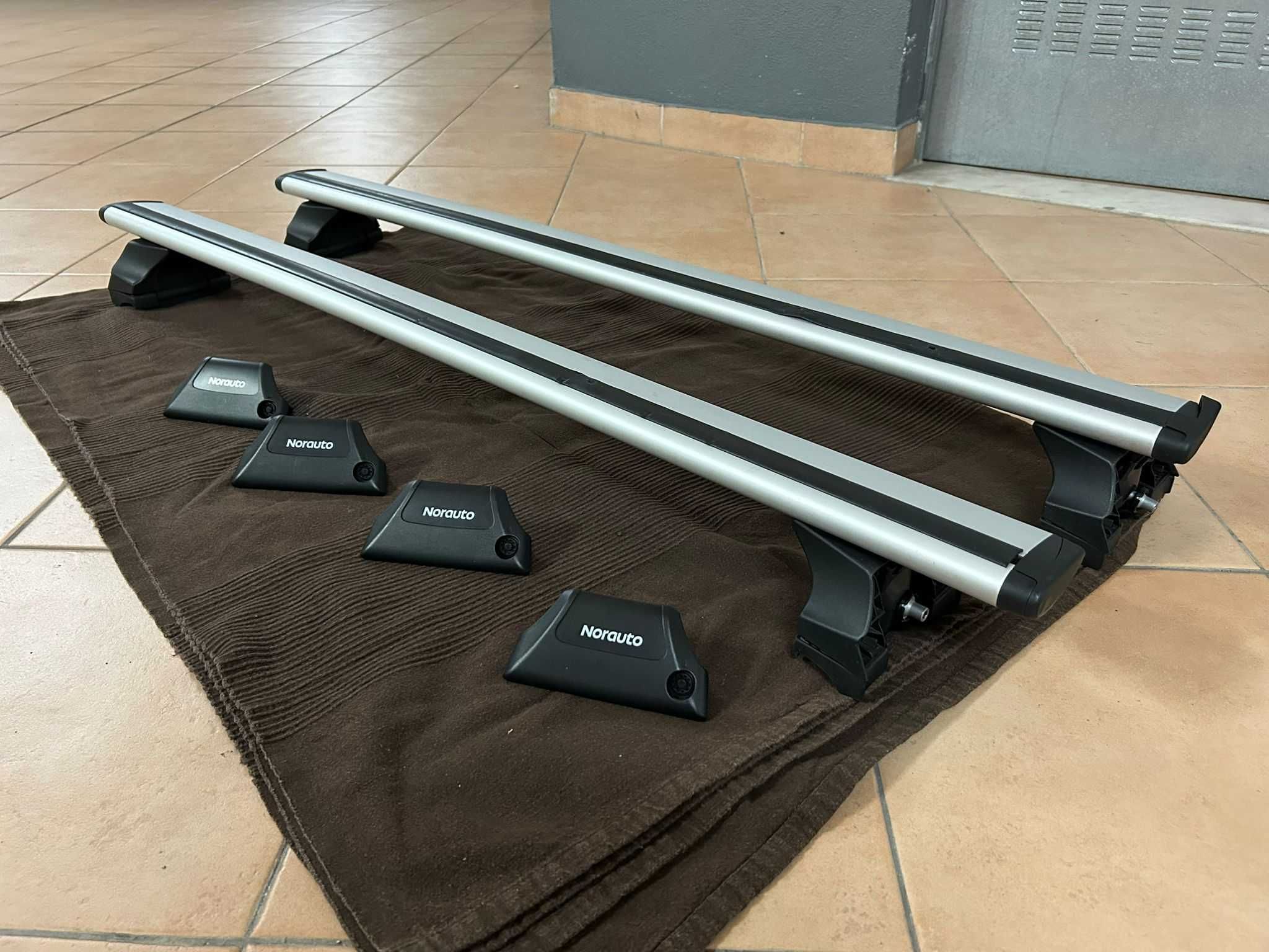 Barras TejadilhoAlumínio Aerodinâmicas 3M 118cm