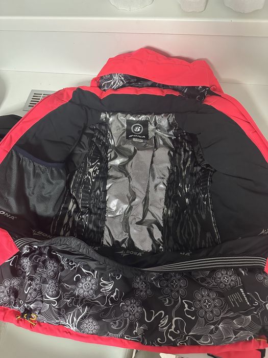 Лыжная куртка и комбинезон на девочку 9-11 лет