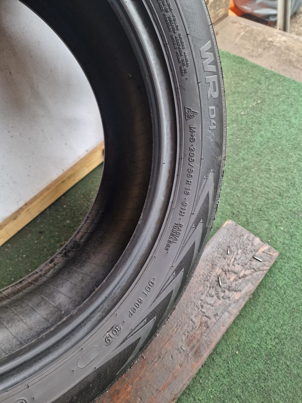 Opony zimowe 205/55/16 Nokian Para 7mm