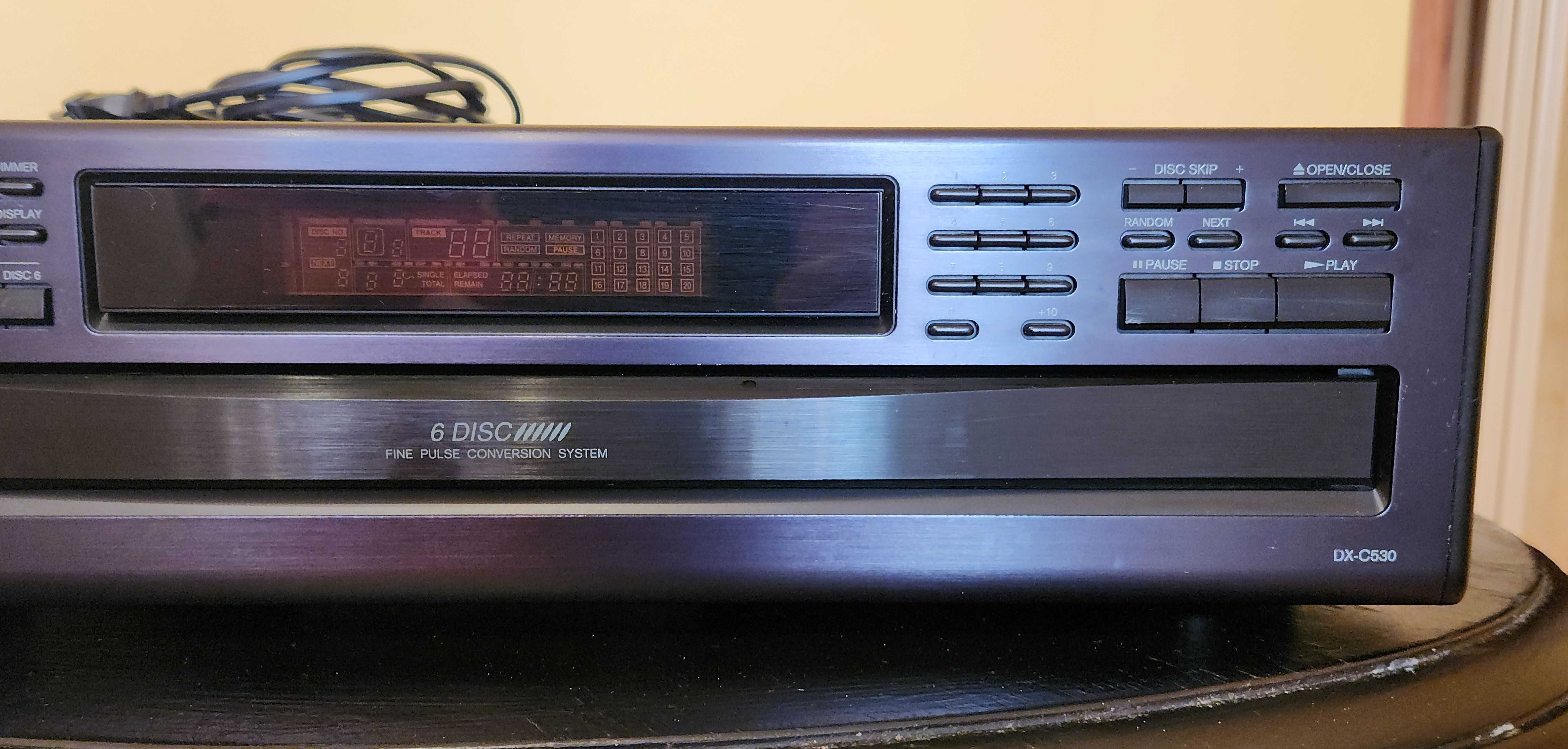 Onkyo DX-C530 CD 6