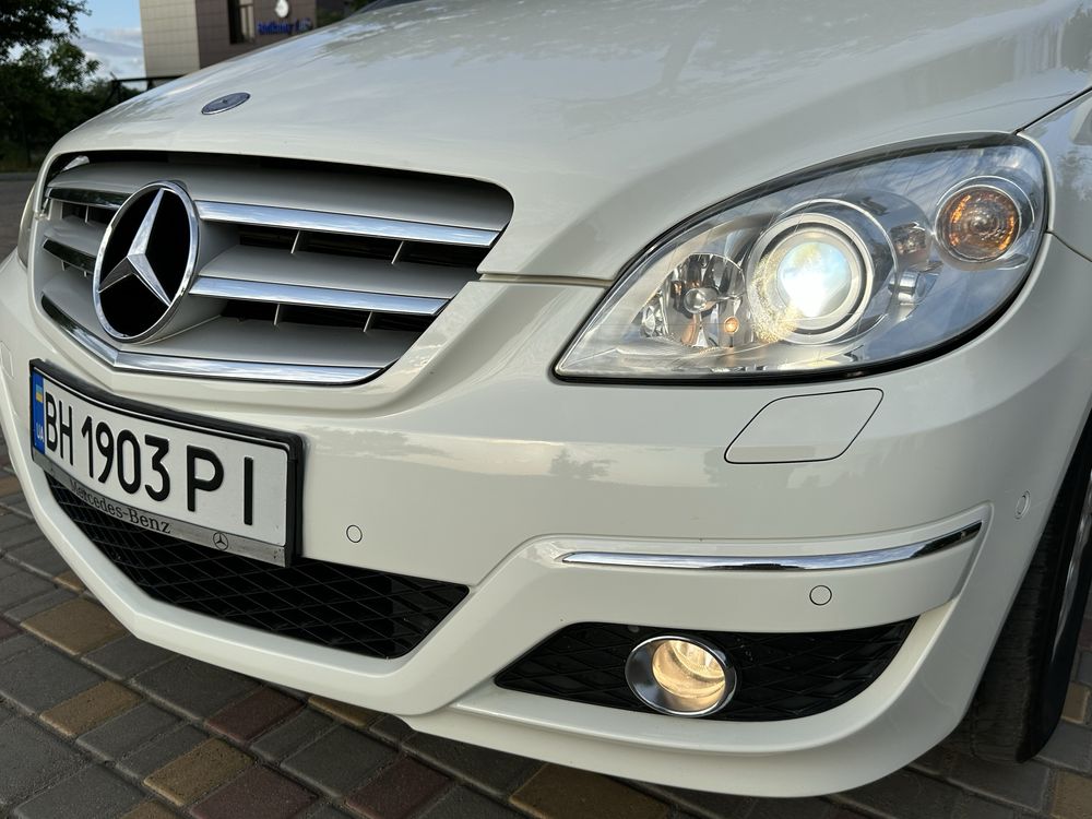 Mercedes Benz B Class