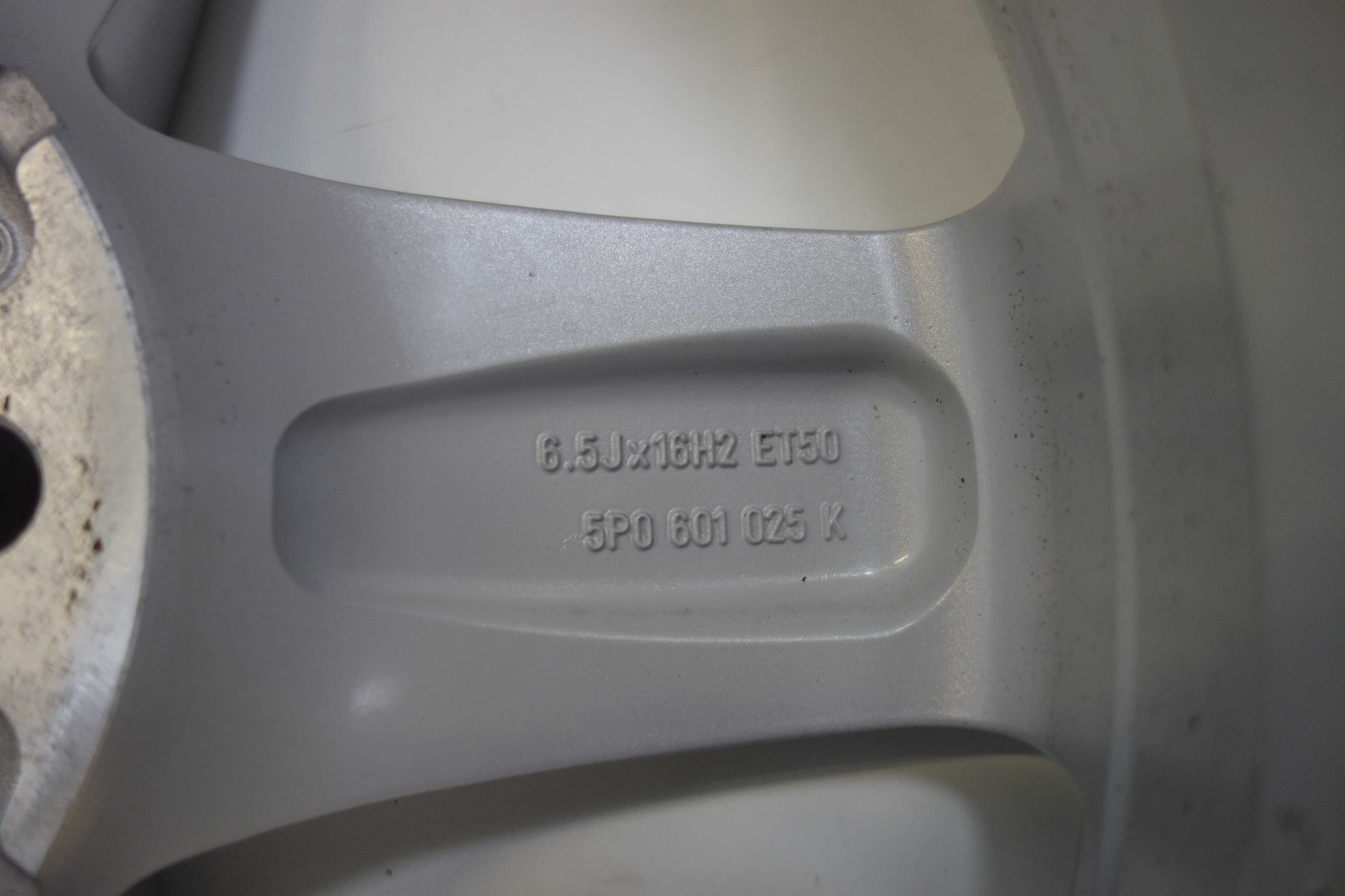 Alufelgi 16" 5x112 Seat Leon Altea Vw Bora Audi A3 Skoda Srebrne 884