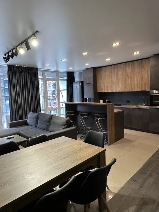 Оренда квартири 70м2 в стилі LOFT ЖК " Авалон " Чорновола Avalon