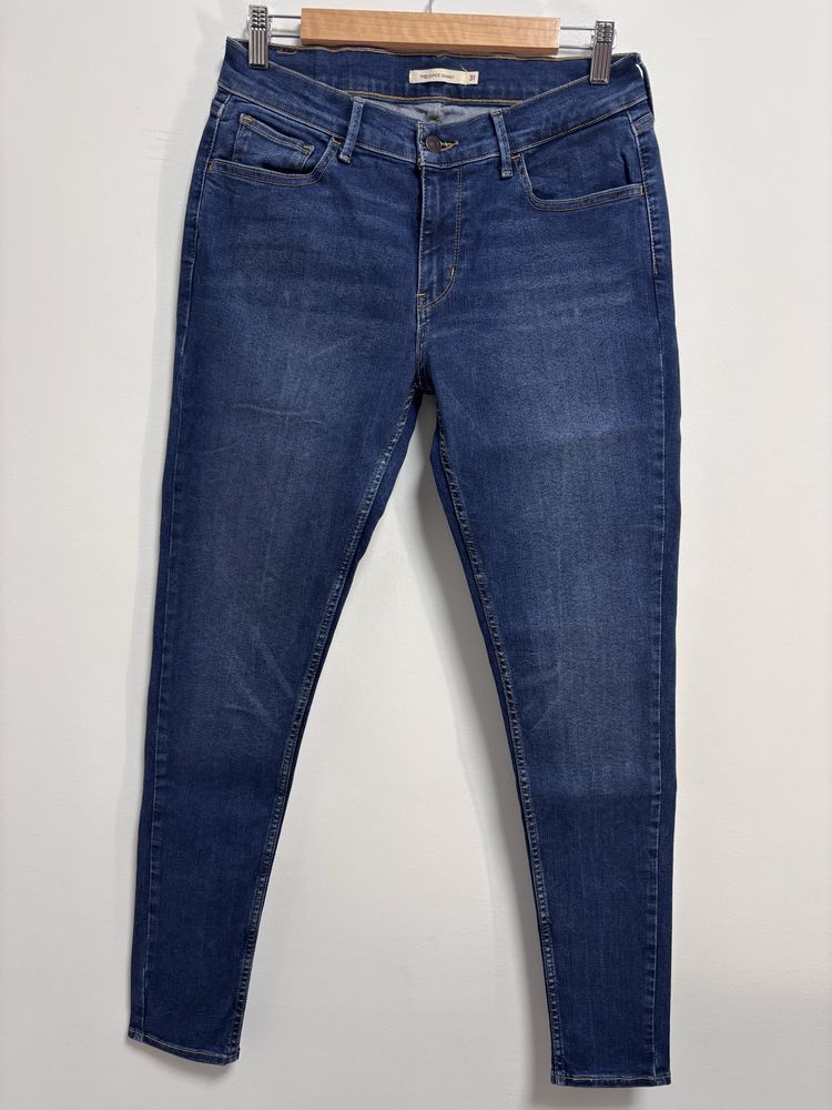 Damskie Levi’s 710 Super Skinny W31 L30 elastyczne granatowe
