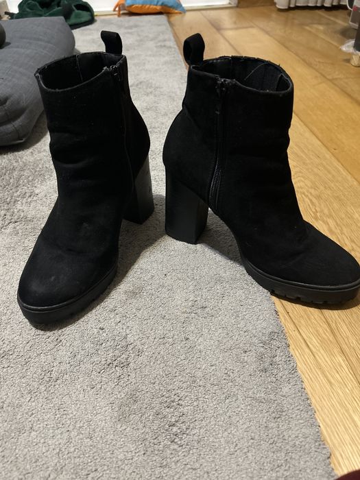 Bota primark tamanho 40
