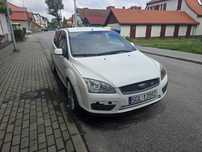 Ford Focus MK2 2.5 ST 225 km   07r